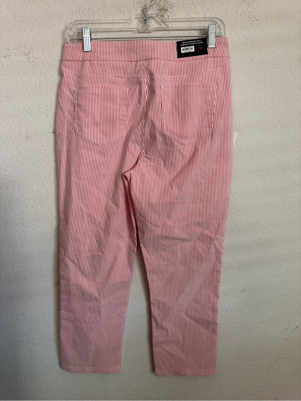 Mario Serrani Women's Comfort Stretch Capri Pants - Picture 4 of 5